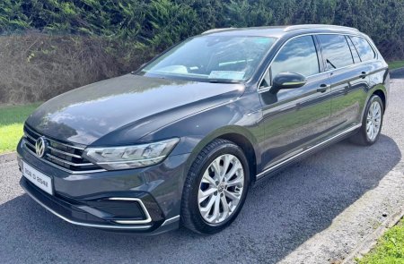 2020 Volkswagen Passat - photo 5