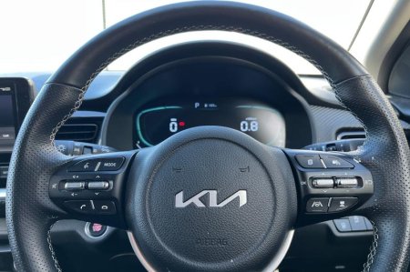 2025 Kia Stonic - photo 12