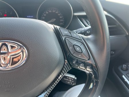 2018 Toyota C-HR - photo 14