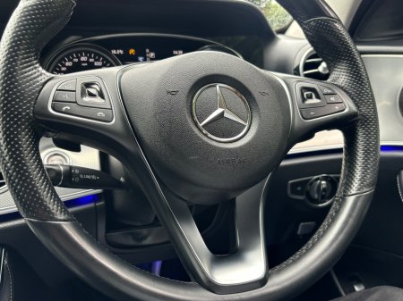 2017 Mercedes-Benz E-Class - photo 11