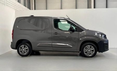 2023 Peugeot Partner - photo 2