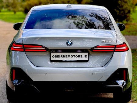 2024 BMW 5-Series - photo 42