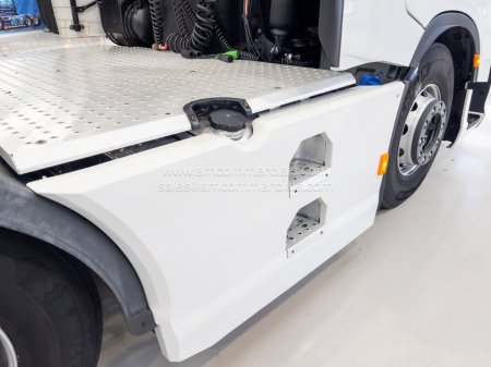 2023 IVECO SWAY 490 - photo 9