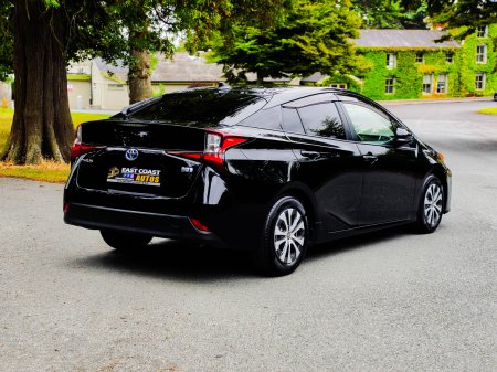 2020 Toyota Prius - photo 12