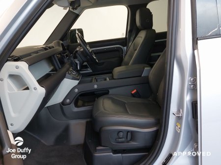 2024 Land Rover Defender - photo 3