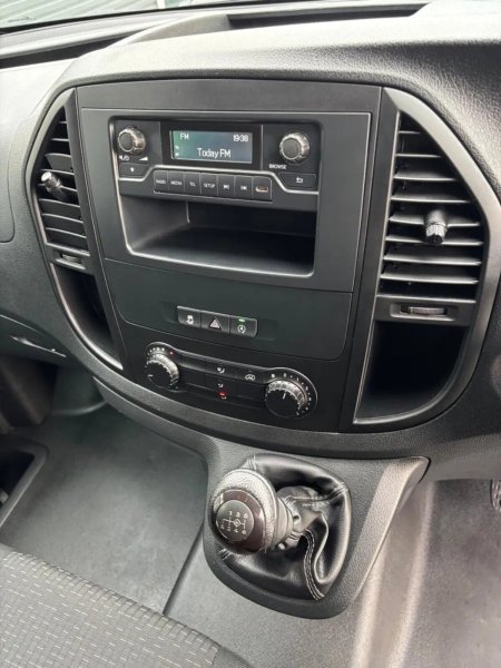 2023 Mercedes-Benz Vito - photo 22