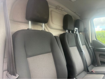 2020 Ford Transit Custom - photo 9