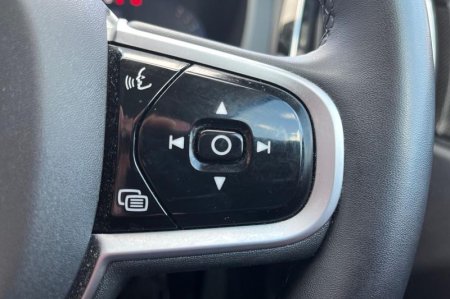 2025 Volvo XC60 - photo 32