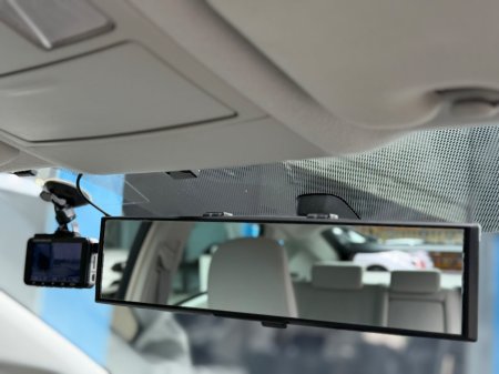 2015 Toyota Prius - photo 13