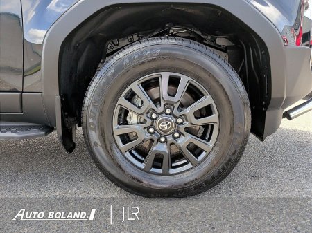 2025 Toyota Land Cruiser - photo 9