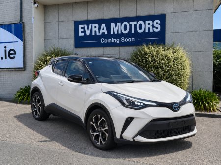 2021 Toyota C-HR SOL AUTOMATIC HYBRID 1.8 PETROL //HIGH SPEC//LOW MILES//HALF LEATHER HEATED SEATS//360 PARKING CAMER