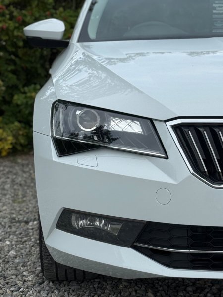 2018 Skoda Superb - photo 6