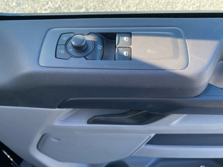 2026 Ford Transit Custom - photo 14
