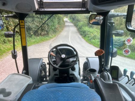 2008 New Holland T6080 - photo 16