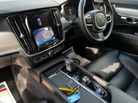 2022 Volvo V90 - photo 11