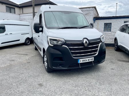 2023 Renault Master