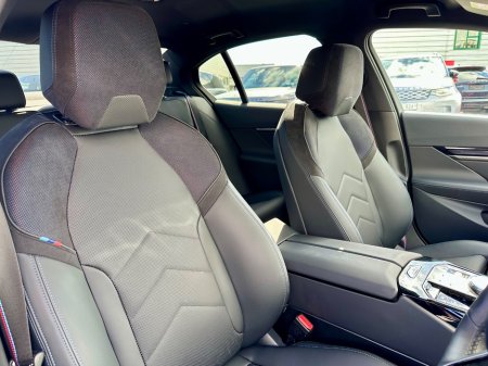 2026 BMW 5-Series - photo 20