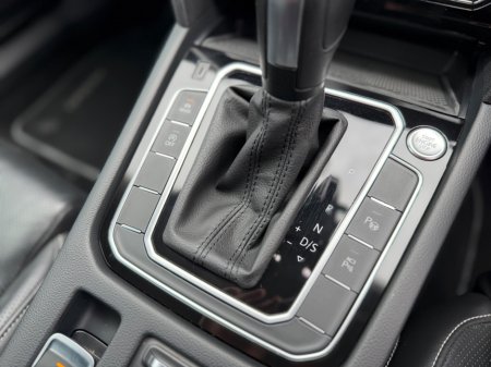 2021 Volkswagen Passat - photo 32