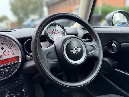 2010 Mini Cooper - photo 11