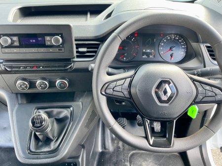 2023 Renault Kangoo - photo 5