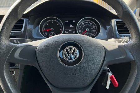 2020 Volkswagen Golf - photo 12