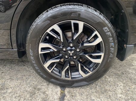 2016 Mitsubishi Outlander - photo 12