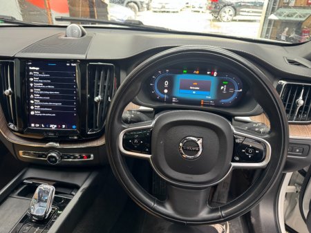 2021 Volvo XC60 - photo 16