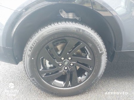 2026 Land Rover Discovery Sport - photo 9
