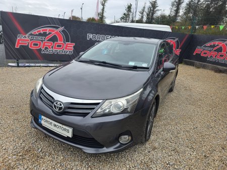 2015 Toyota Avensis - photo 2
