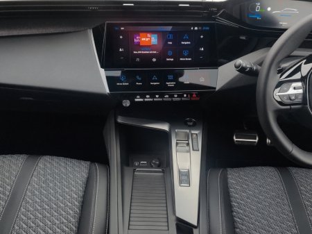 2026 Peugeot 308 - photo 15
