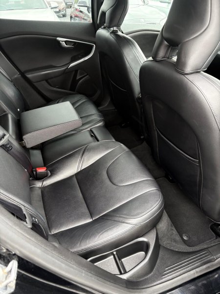 2015 Volvo V40 - photo 11