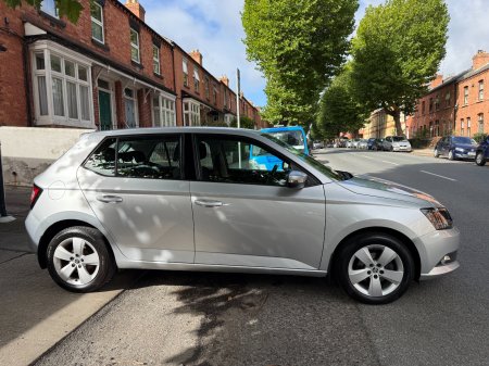 2015 Skoda Fabia - photo 4