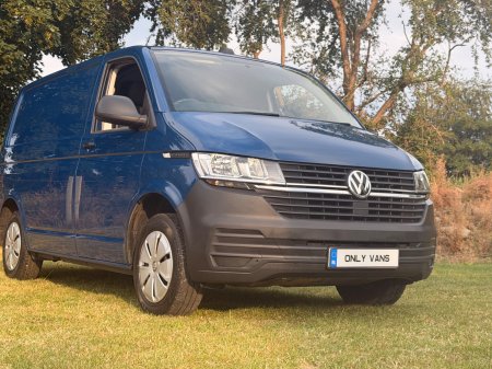 2021 Volkswagen Transporter - photo 2