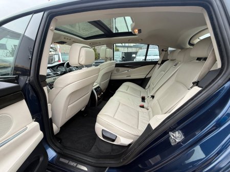 2010 BMW 5-Series - photo 29