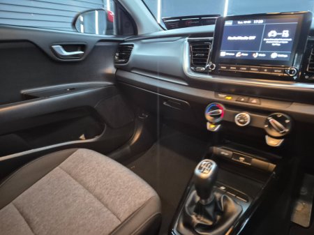 2023 Kia Stonic - photo 13