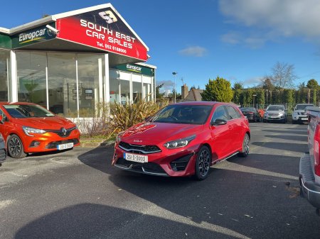 2025 Kia Ceed - photo 2
