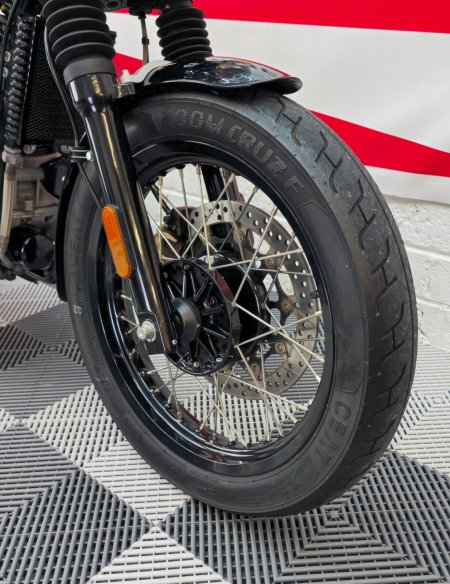 2025 ROYAL ENFIELD Interceptor 650 - photo 50