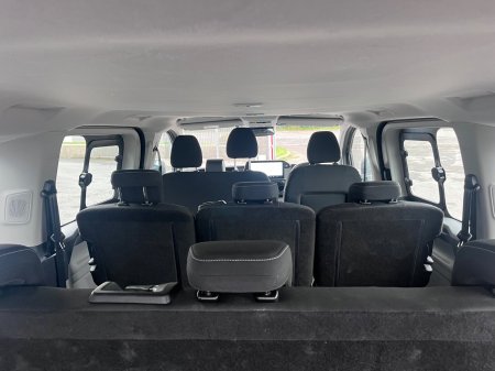 2026 Ford Tourneo Custom - photo 17