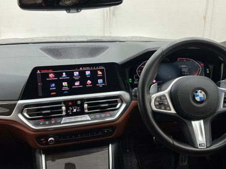 2021 BMW 3-Series - photo 16