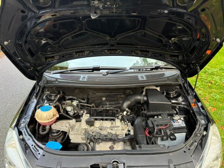 2011 Skoda Fabia - photo 28