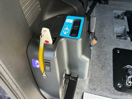 2019 Nissan Serena - photo 10