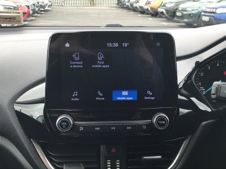 2020 Ford Fiesta - photo 15