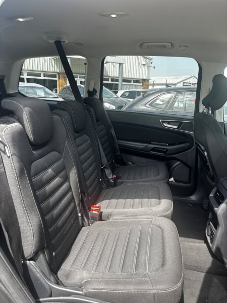 2020 Ford Galaxy - photo 5