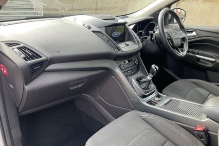 2017 Ford Kuga - photo 18