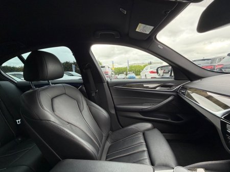 2018 BMW 5-Series - photo 22