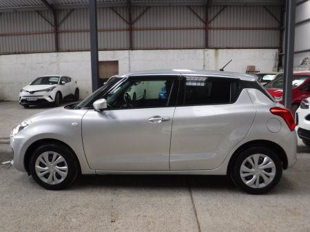 2023 Suzuki Swift - photo 5