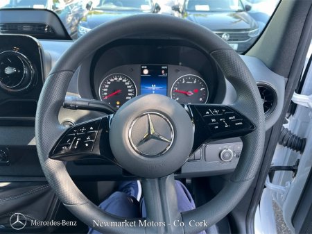 2027 Mercedes-Benz Sprinter - photo 17