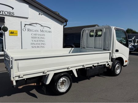 2015 Toyota Dyna - photo 3