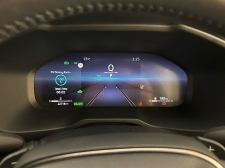 2025 Toyota RAV4 - photo 14