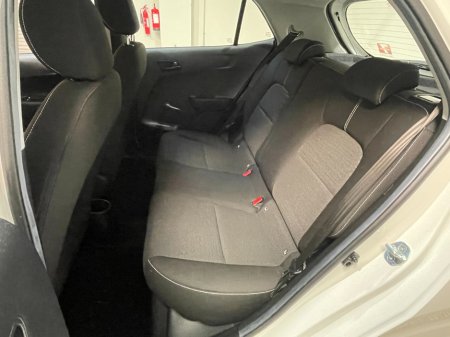 2020 Kia Picanto - photo 12
